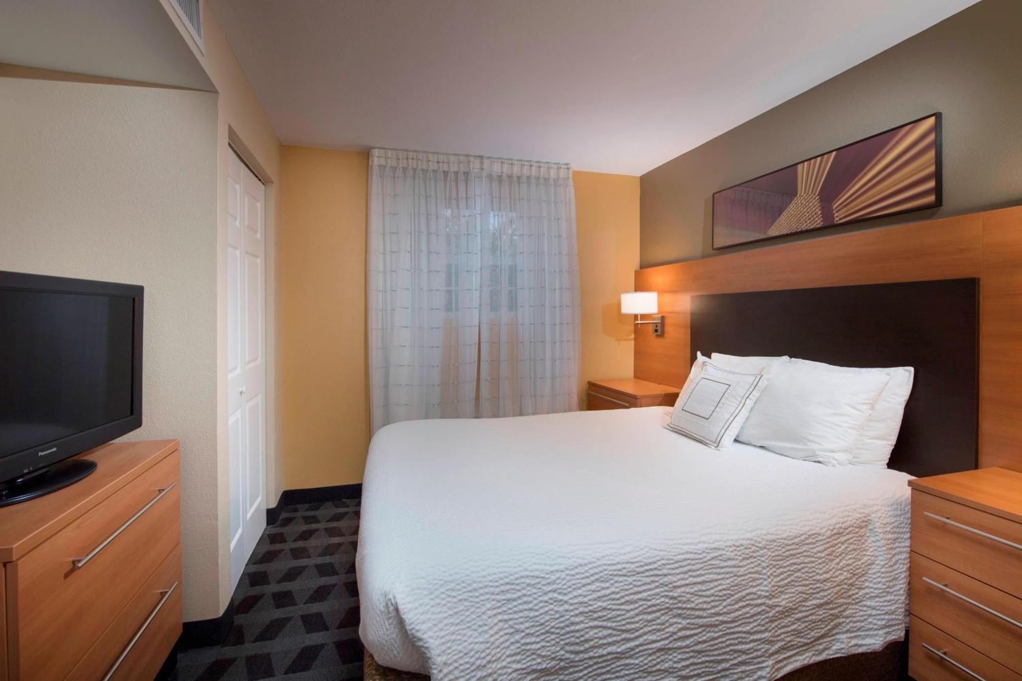 Towneplace Suites By Marriott Atlanta Alpharetta Exterior photo