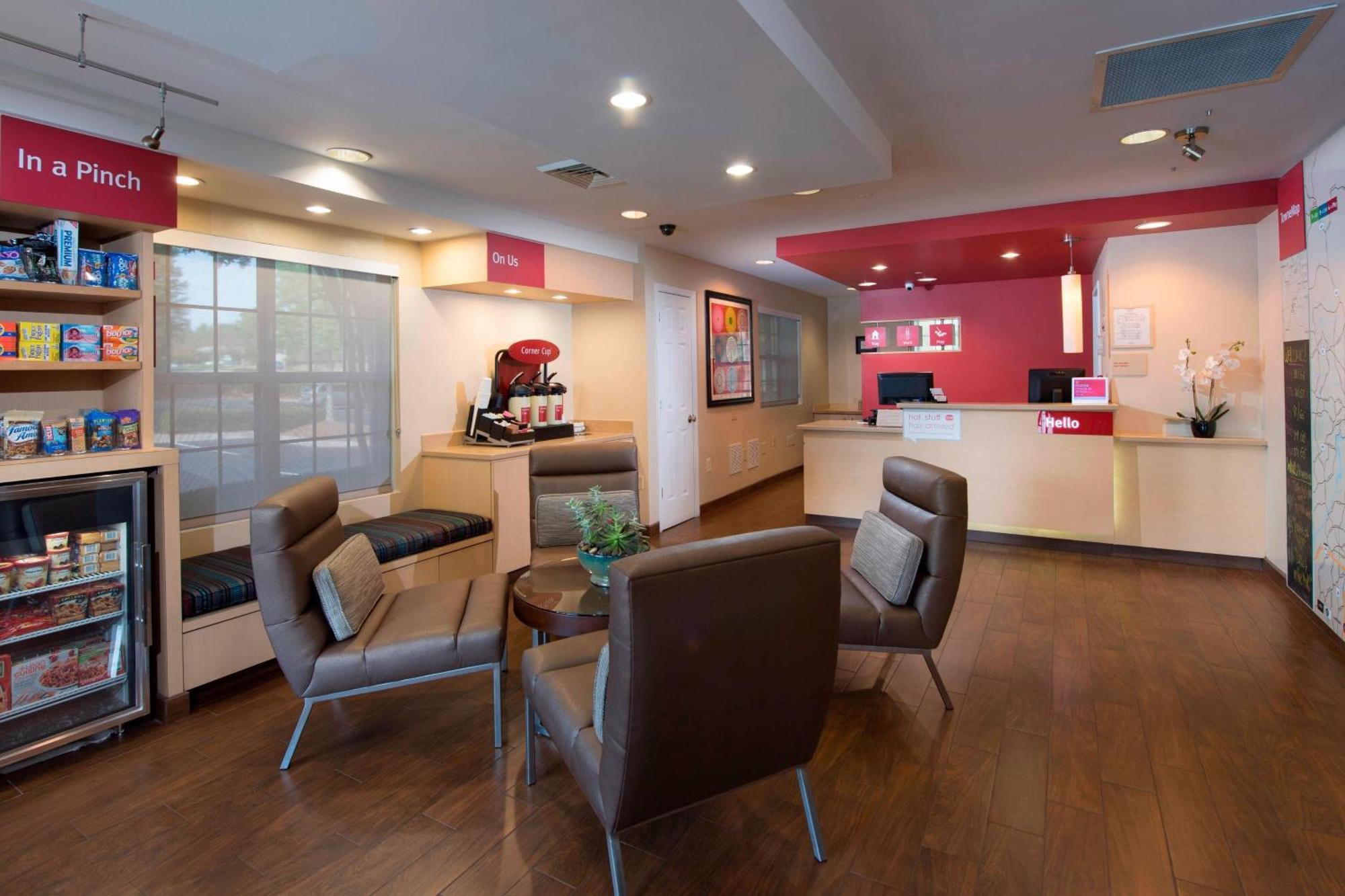 Towneplace Suites By Marriott Atlanta Alpharetta Exterior photo